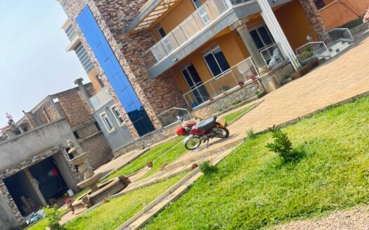 Luxurious 6-Bedroom Mansion for Sale in Kira, Nakwero