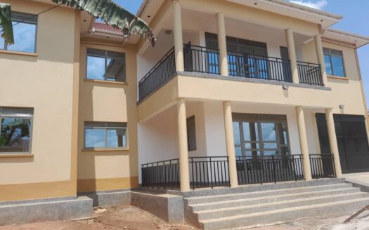 Mansion for sale in Namugongo